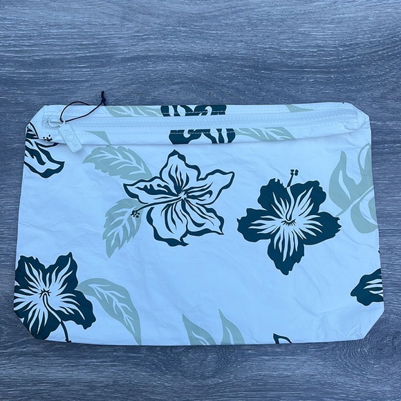 Aloha Collection Mid Pouch, Town, nori - Picture 2 of 7